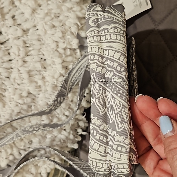 Vera Bradley Crossbody Bag - Picture 10 of 16